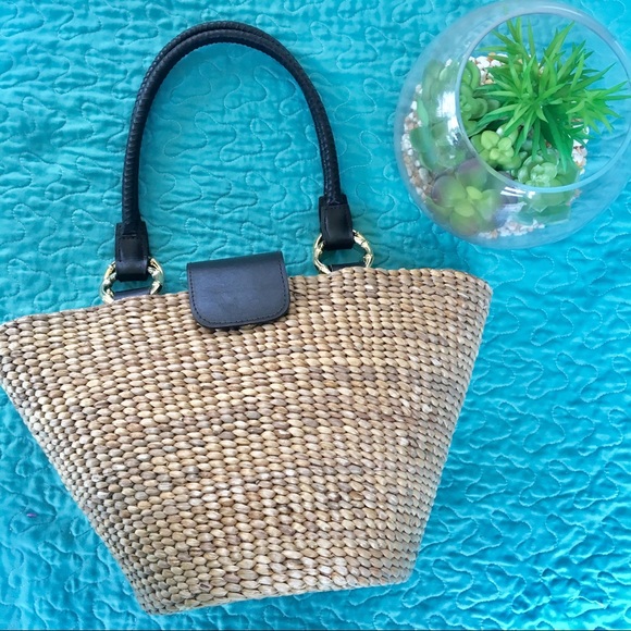 Vintage Handbags - Straw Bag with Genuine Leather Straps
